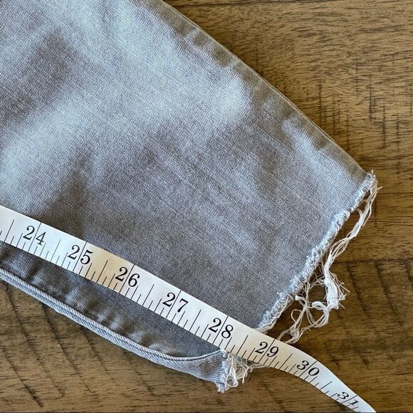 Gap Denim Light Gray Button Front Frayed Edge Leggings - Size 18 - Picture 12 of 14